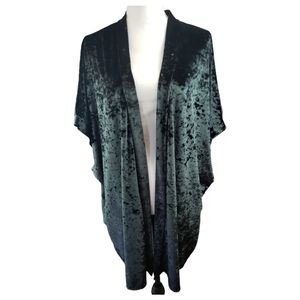 Victoria's Secret Crushed Velour Robe/Cardigan Size M/L in Black Kimono